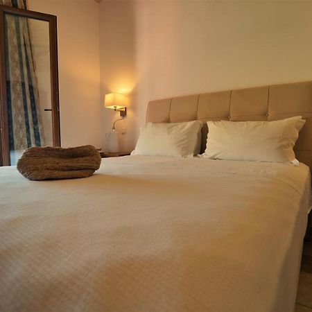 Hotel Tourist Парга Екстер'єр фото
