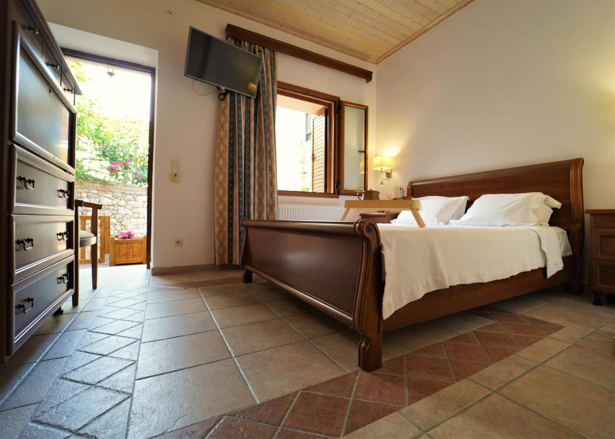 Hotel Tourist Парга Екстер'єр фото